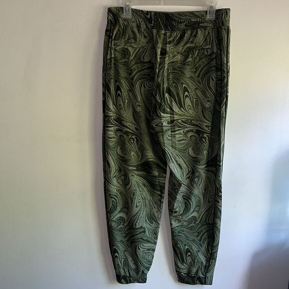 NEW WITH TAGS ATHLETA BROOKLYN JOGGER SUMI MARBLE GREEN SIZE 10 - Picture 5 of 9